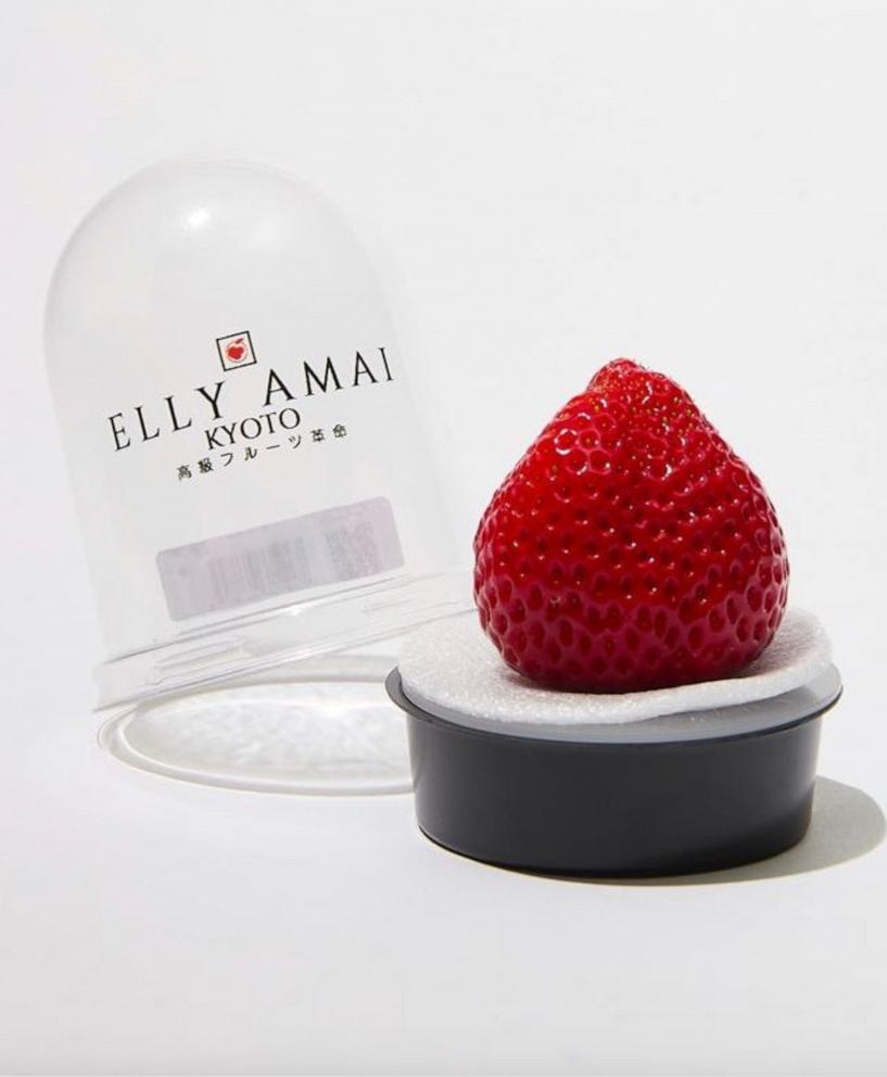 PHOTO: A single Elly Amai strawberry from Kyoto, Japan.