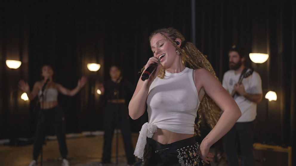 PHOTO: Palestinian-Chilean singer Elyanna rehearses for her Coachella performance.