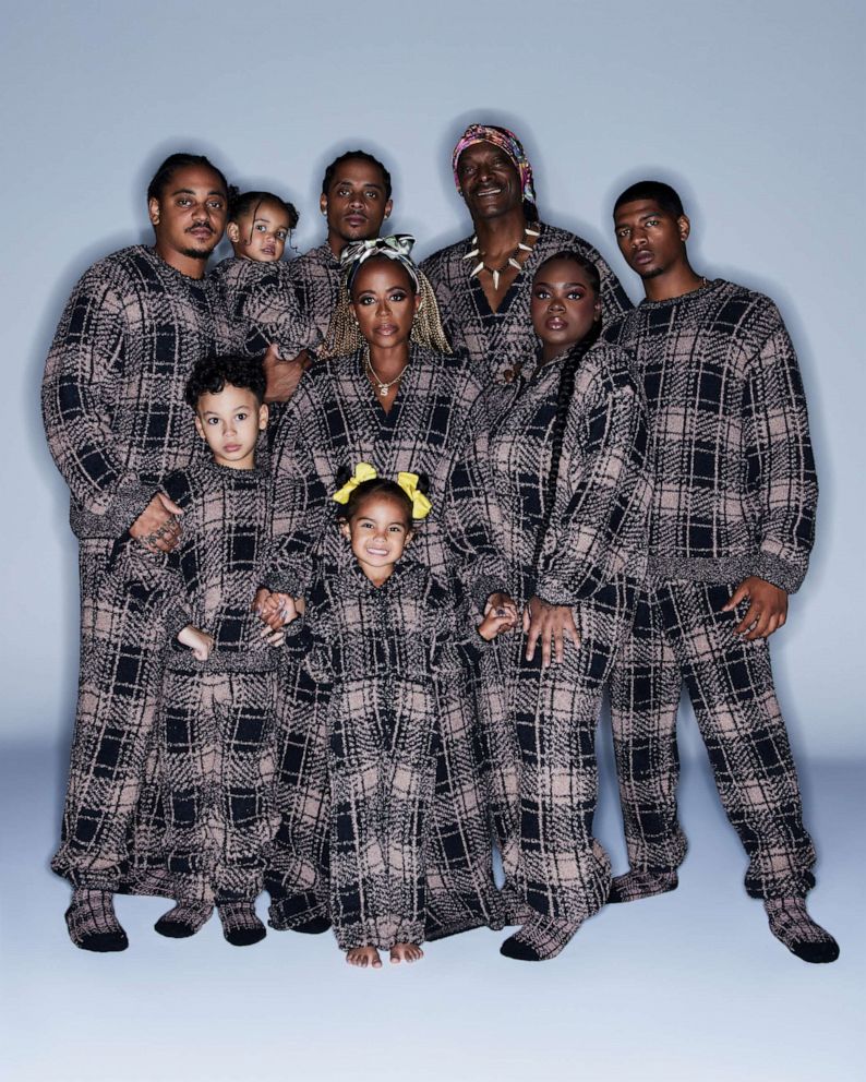 PHOTO: Snoop Dogg poses with his family for the latest SKIMS holiday campaign ads.