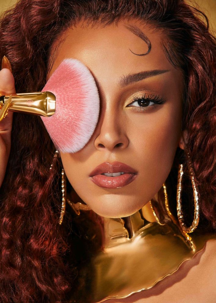 PHOTO: Doja Cat has debuted a new high-impact makeup line with BH Cosmetics.