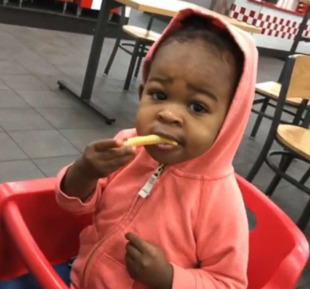 PHOTO: Kier Gaines of Washington D.C. introduced ketchup to his daughter Emery Gaines, 1, on March 11. 