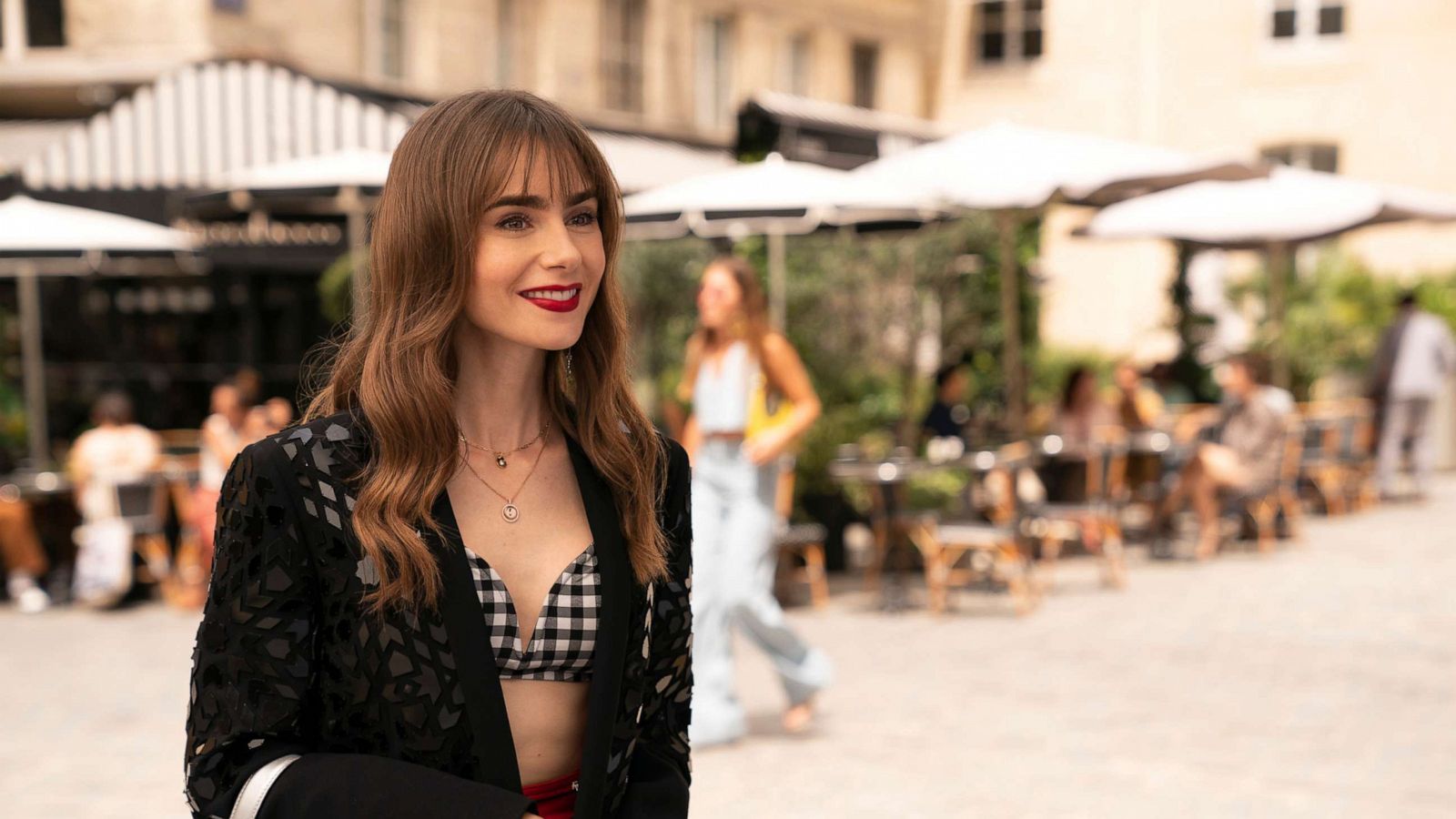 Emily In Paris Fashion: The 30 Best & Worst Outfits