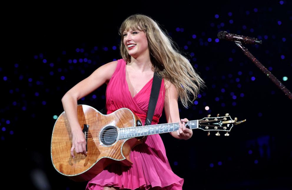 PHOTO: Taylor Swift performs onstage during "Taylor Swift | The Eras Tour" at La Defense on May 09, 2024 in Paris.