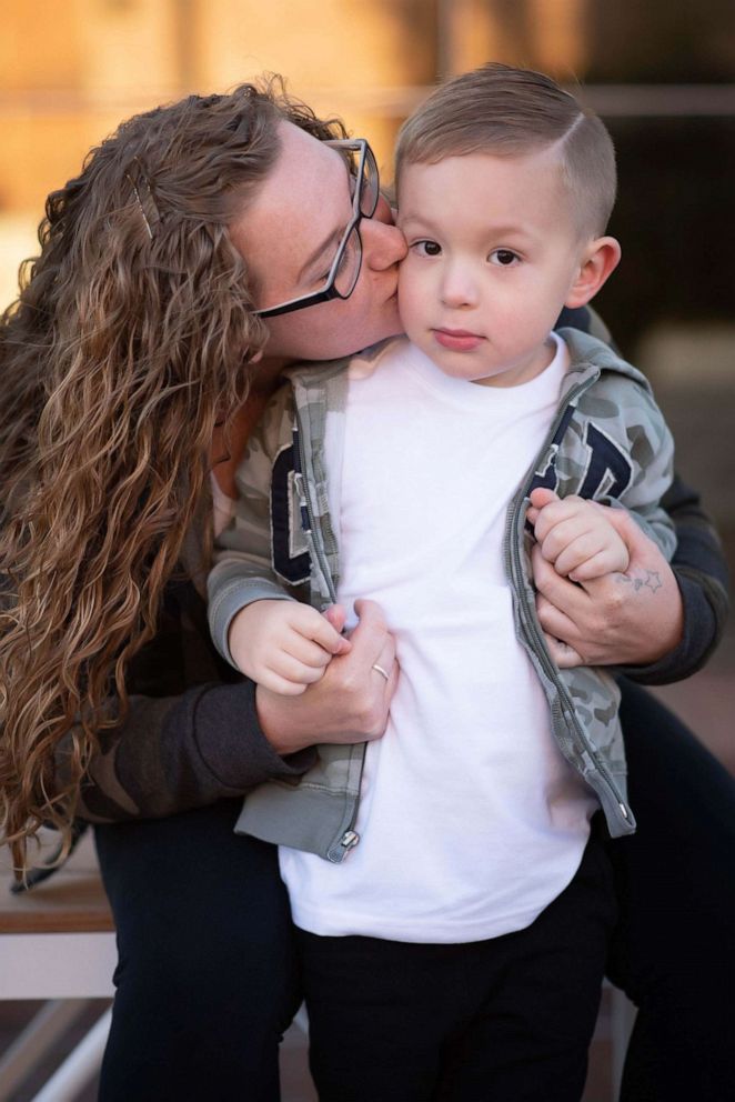 PHOTO: Erika Hurt poses with her 3-year-old son Parker in a photo to celebrate her three-year sobriety anniversary.