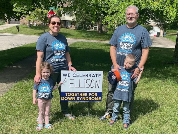 Albion barber cuts hair, supports children in community