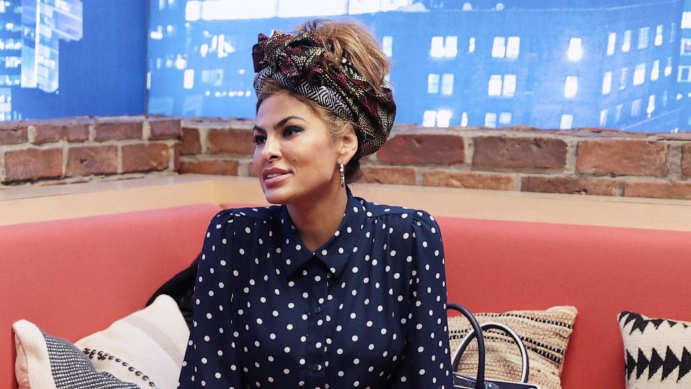 VIDEO: Eva Mendes responds to daughter calling her out over using her phone