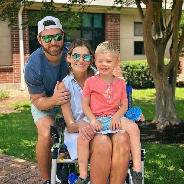Mom who documented ovarian cancer battle on TikTok dies at 30: What to know about the deadly disease