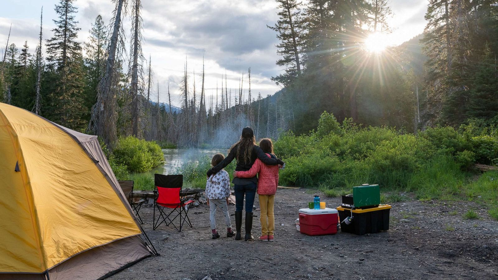 PHOTO: Family vacations in nature.