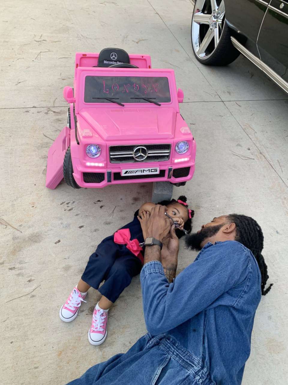 PHOTO: Devante Bennett-Dotson of Anderson, S.C., poses with his daughter, Londyn Bennett-Dotson, 2, in honor of their birthdays, which are one day apart.