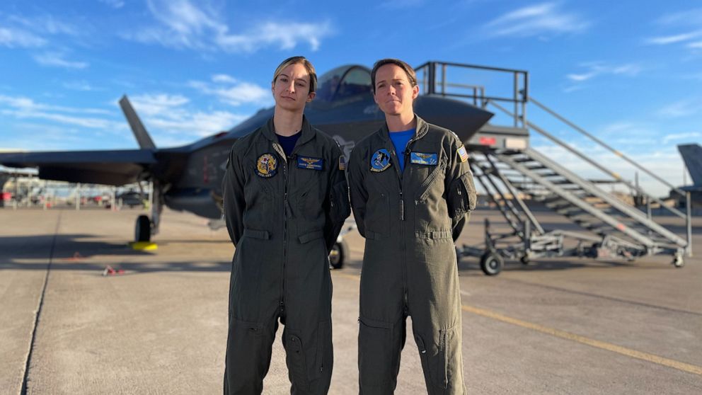 PHOTO: Lt. Caitie Perkowski and Lt. Suzelle Thomas are part of an all-female Navy team performing the flyover at Super Bowl LVII in Phoenix.