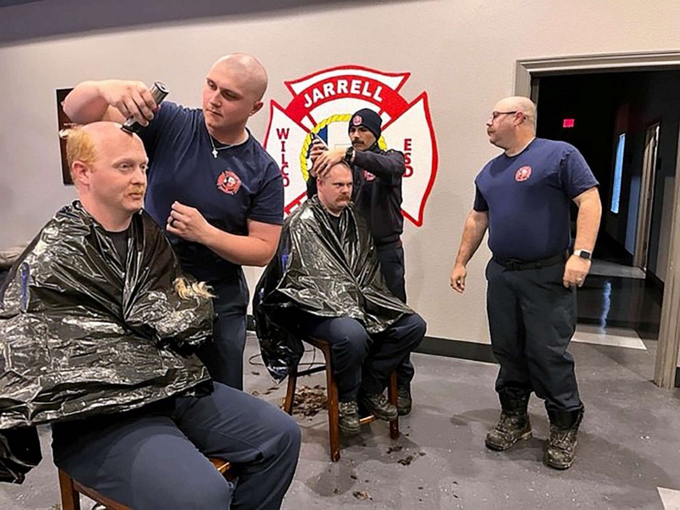 PHOTO: Firefighters in Jarrell, Texas, shaved their heads in solidarity with a fellow firefighter who is battling cancer.