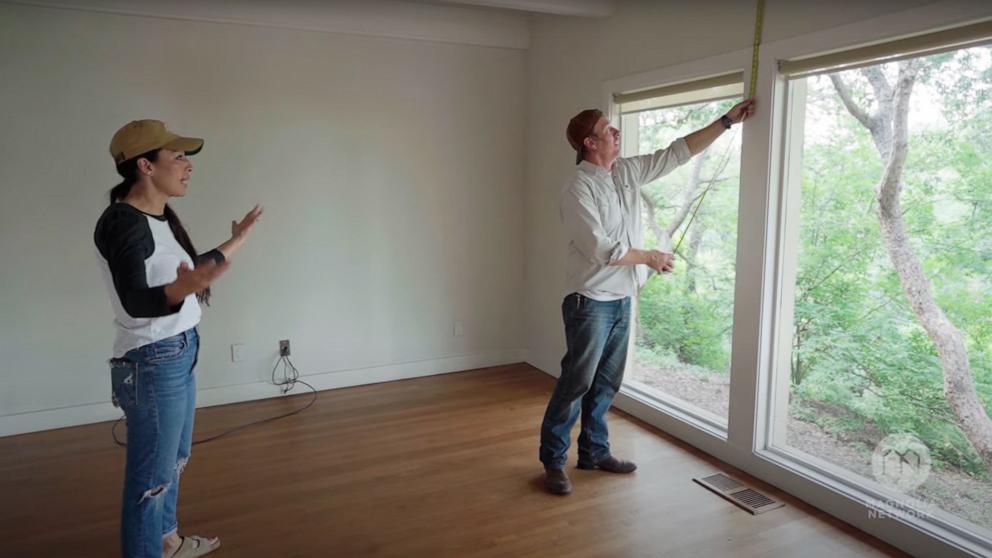 PHOTO: Chip and Joanna Gaines are shown in a screen grab from the new trailer for "Fixer Upper: The Lakehouse."