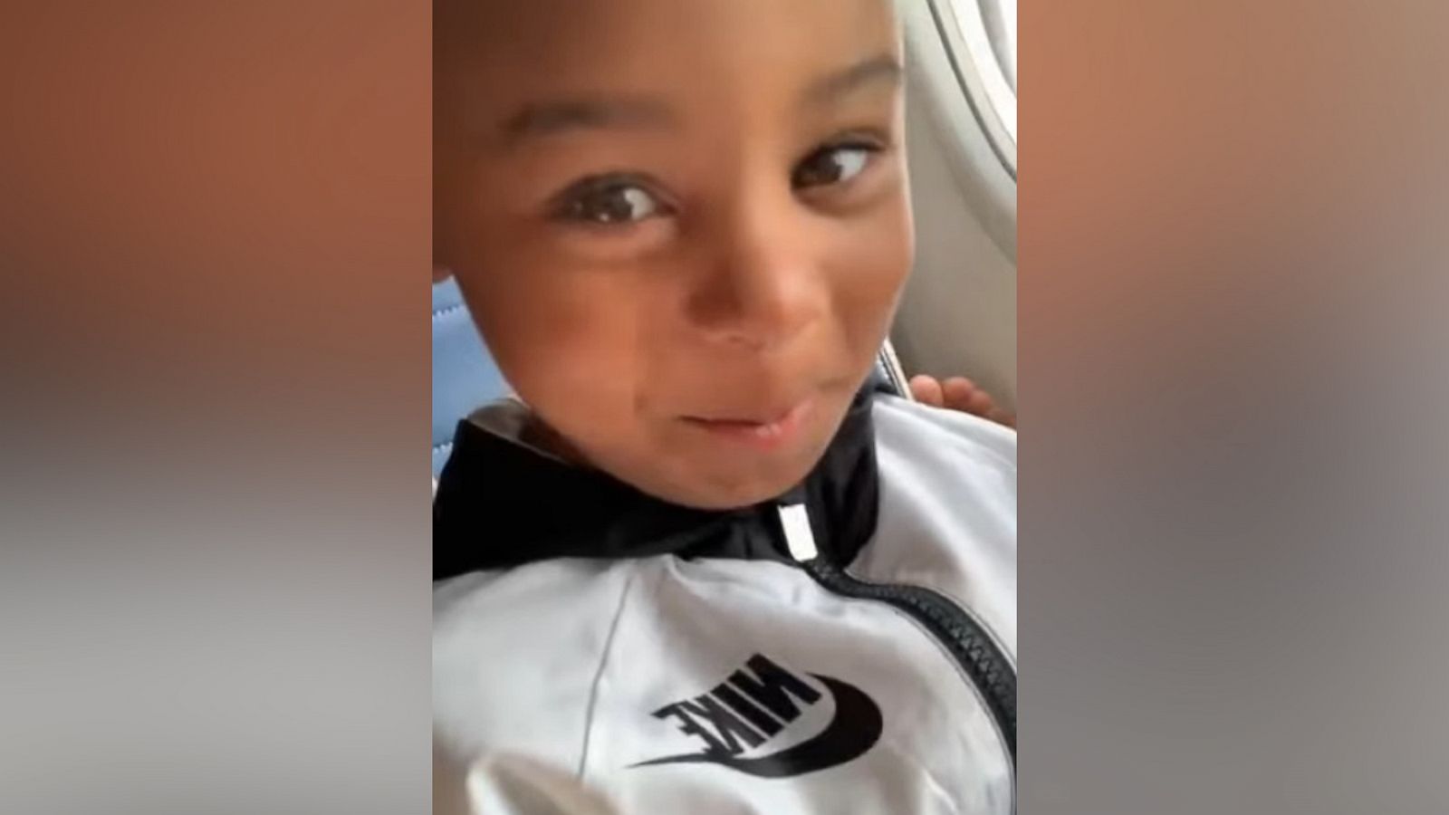 PHOTO: Darryl Small and his son, Rodney, were on their way home to Houston, Texas, from Florida, when Rodney realized his fellow airline passenger had placed their foot on his seat.