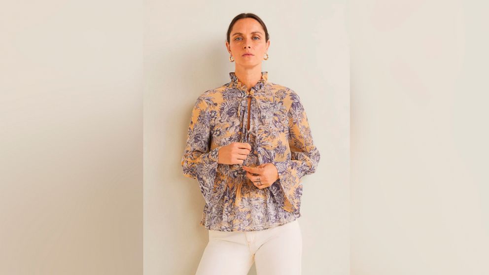Floral print blouse