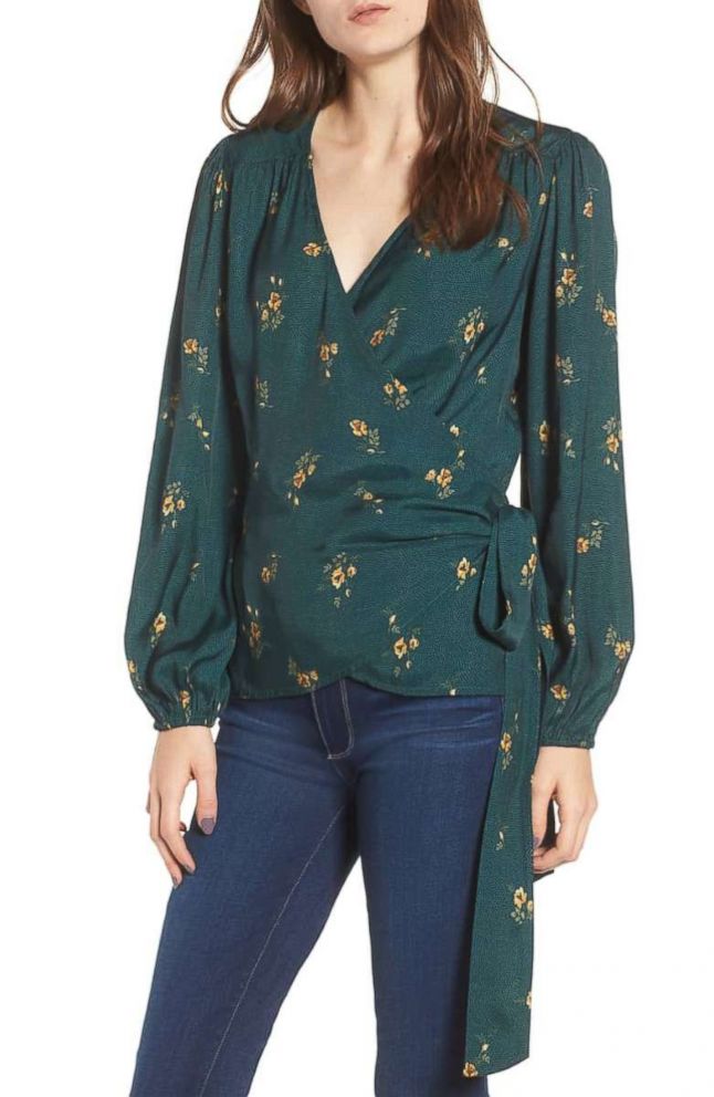 PHOTO: Hinge Floral Spot Wrap Top