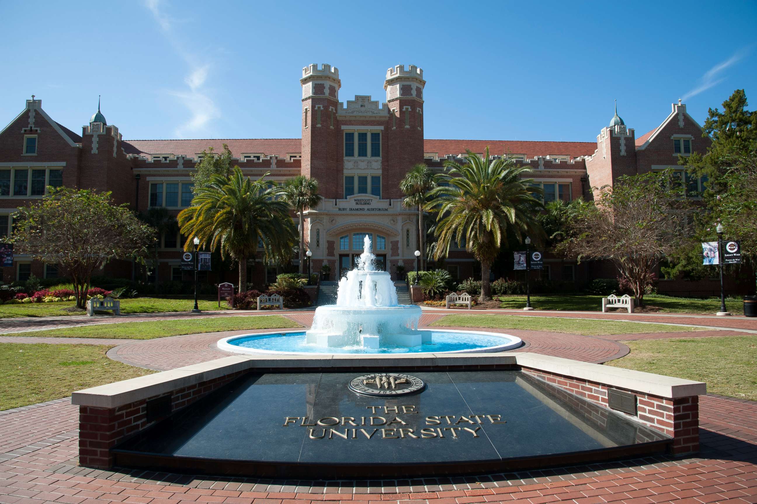 PHOTO: The Westcott Fountain sits on the campus of Florida State University in Tallahassee, Fla., Nov. 9, 2013.
