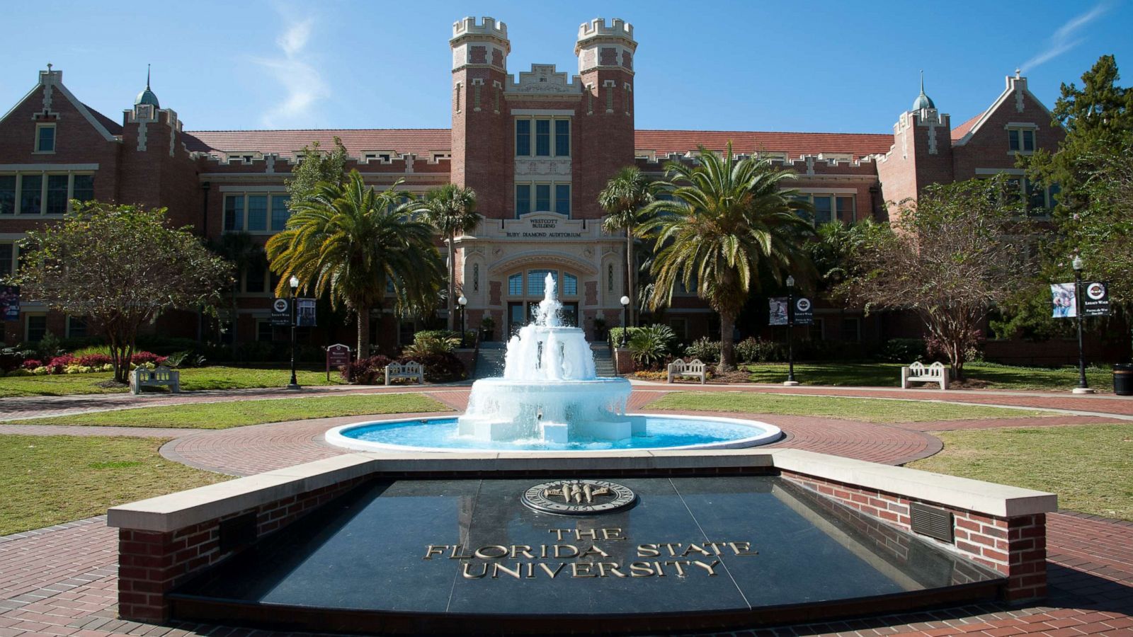 PHOTO: The Westcott Fountain sits on the campus of Florida State University in Tallahassee, Fla., Nov. 9, 2013.