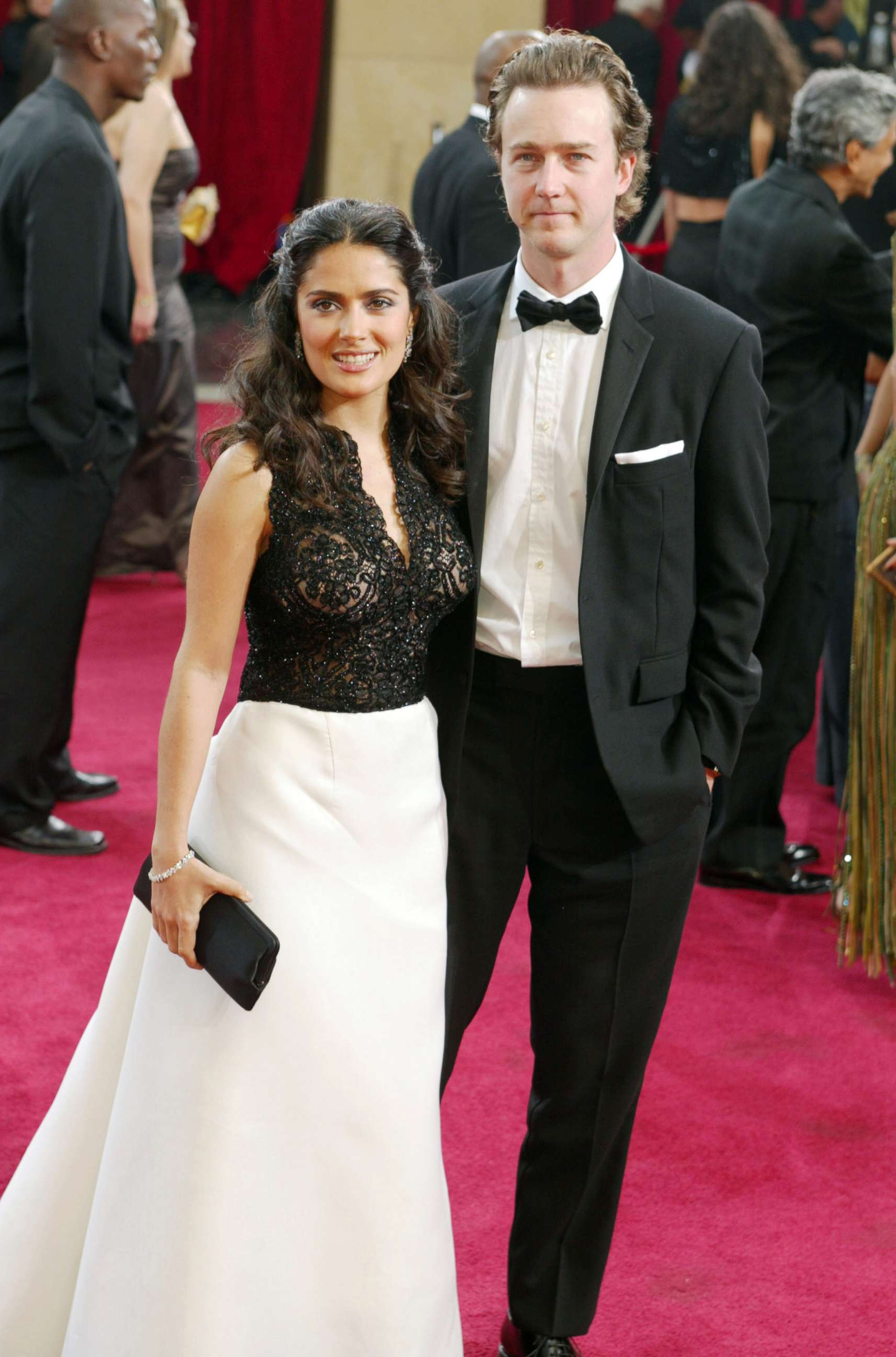 PHOTO: Salma Hayek and Ed Norton attend the 75th Annual Academy Awards at the Kodak Theater on March 23, 2003, in Hollywood, Calif.