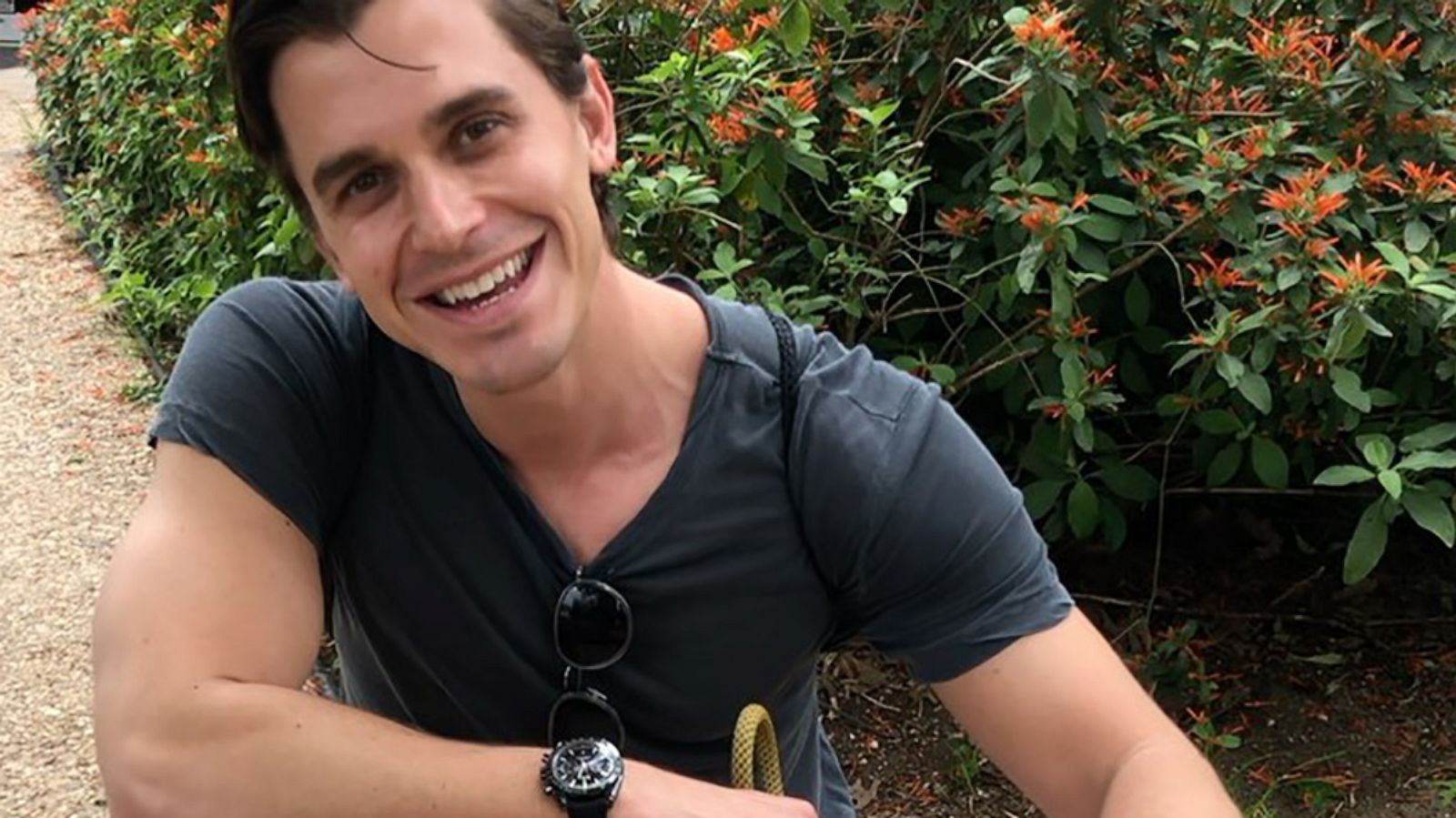 PHOTO: Austin Pets Alive posted a video of Queer Eye's Antoni Porowski with "Neon" a dog he is fostering during COVID-19, to their Instagram account.