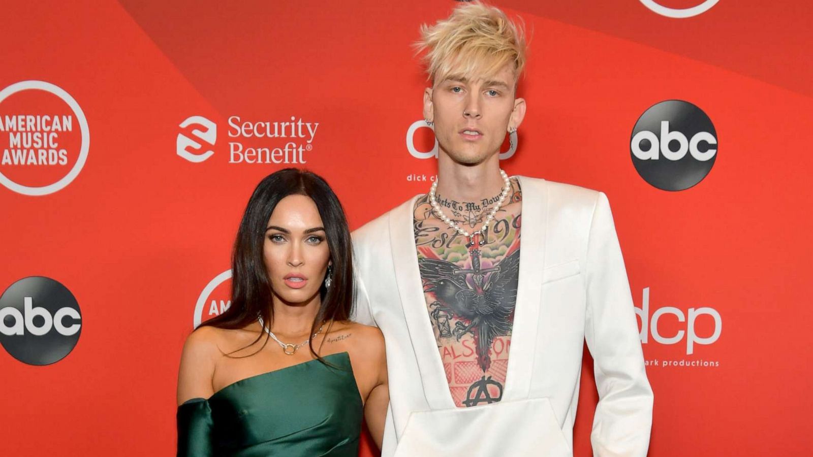 Megan Fox and Machine Gun Kelly are engaged: See the proposal and the ring  - ABC News
