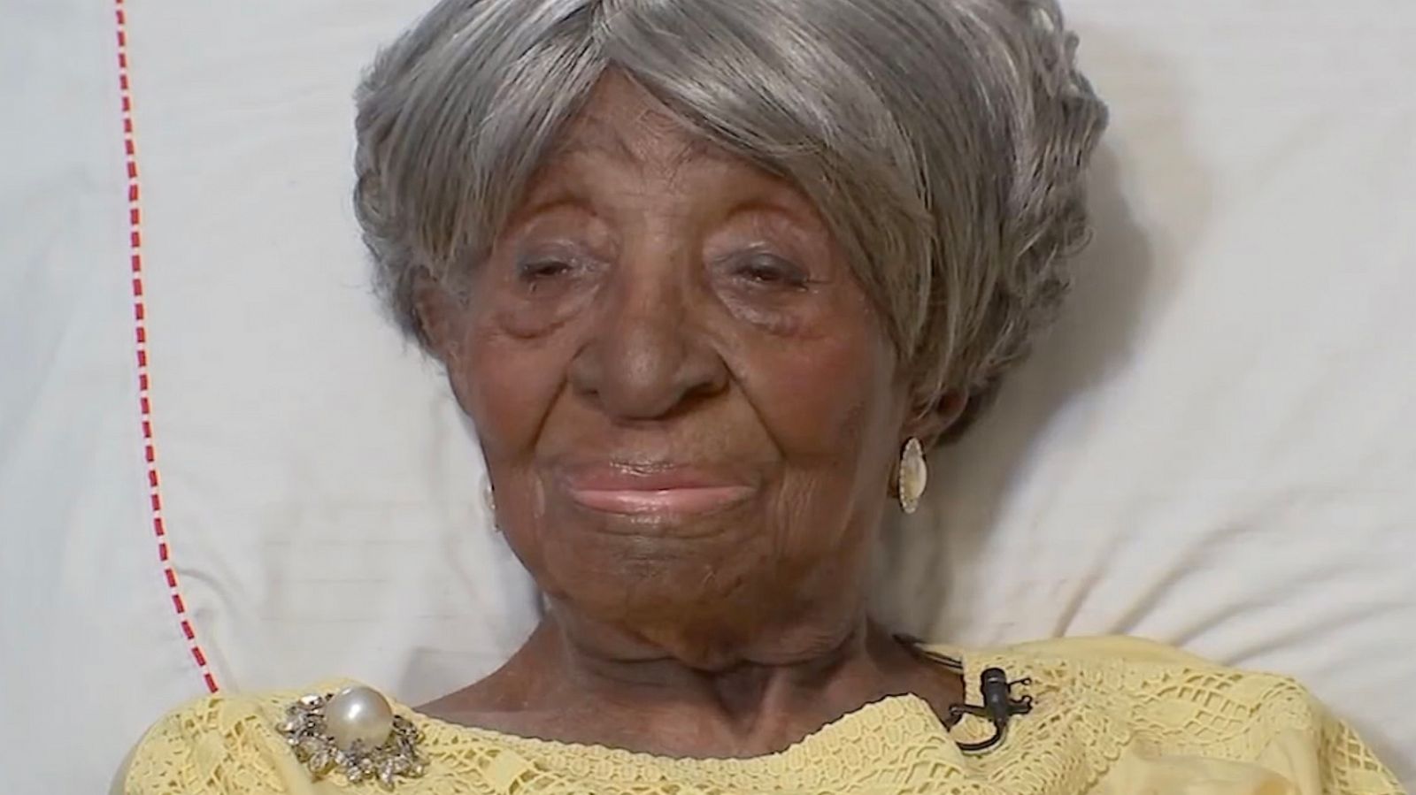 PHOTO: Elizabeth Francis, of Houston, celebrates her 114th birthday alongside her family members.