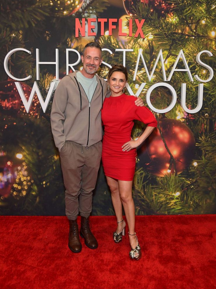 PHOTO: Freddie Prinze Jr. and Rachael Leigh Cook attend the ''Christmas With You'' special screening at The Bay Theater on Nov. 8, 2022, in Pacific Palisades, Calif.