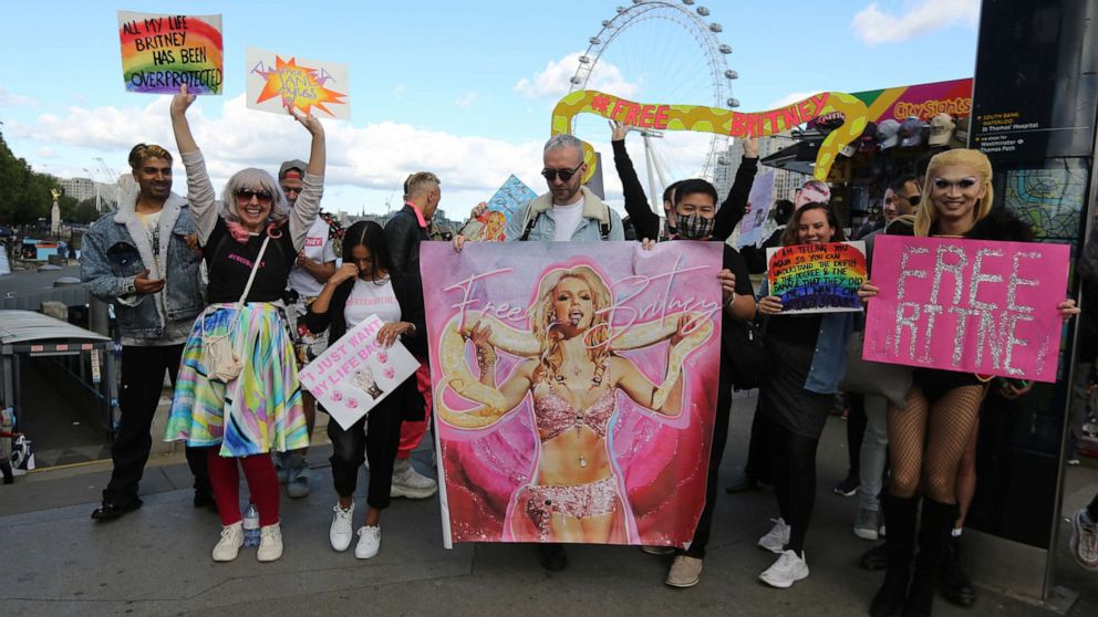 PHOTO: FreeBritney activists stage a protest in London calling the conservatorship over pop star Britney Spears to be lifted as the verdict is expected in the case today, Sept. 29, 2021.
