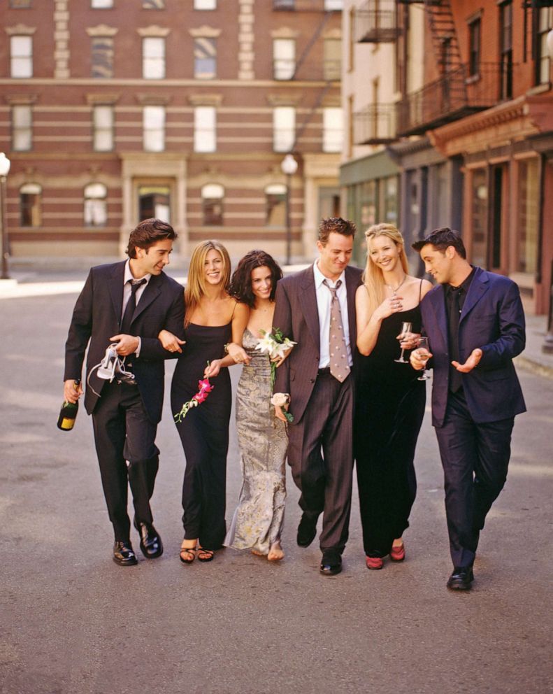 PHOTO: ast members of NBC's comedy series "Friends" include David Schwimmer as Ross Geller, Jennifer Aniston as Rachel Green, Courteney Cox as Monica Geller, Matthew Perry as Chandler Bing, Lisa Kudrow as Phoebe Buffay, Matt LeBlanc as Joey Tribbiani. 