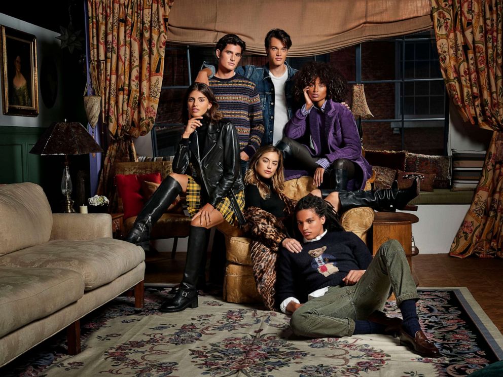 PHOTO: Ralph Lauren celebrates the 25th anniversary of "Friends" with new collection.