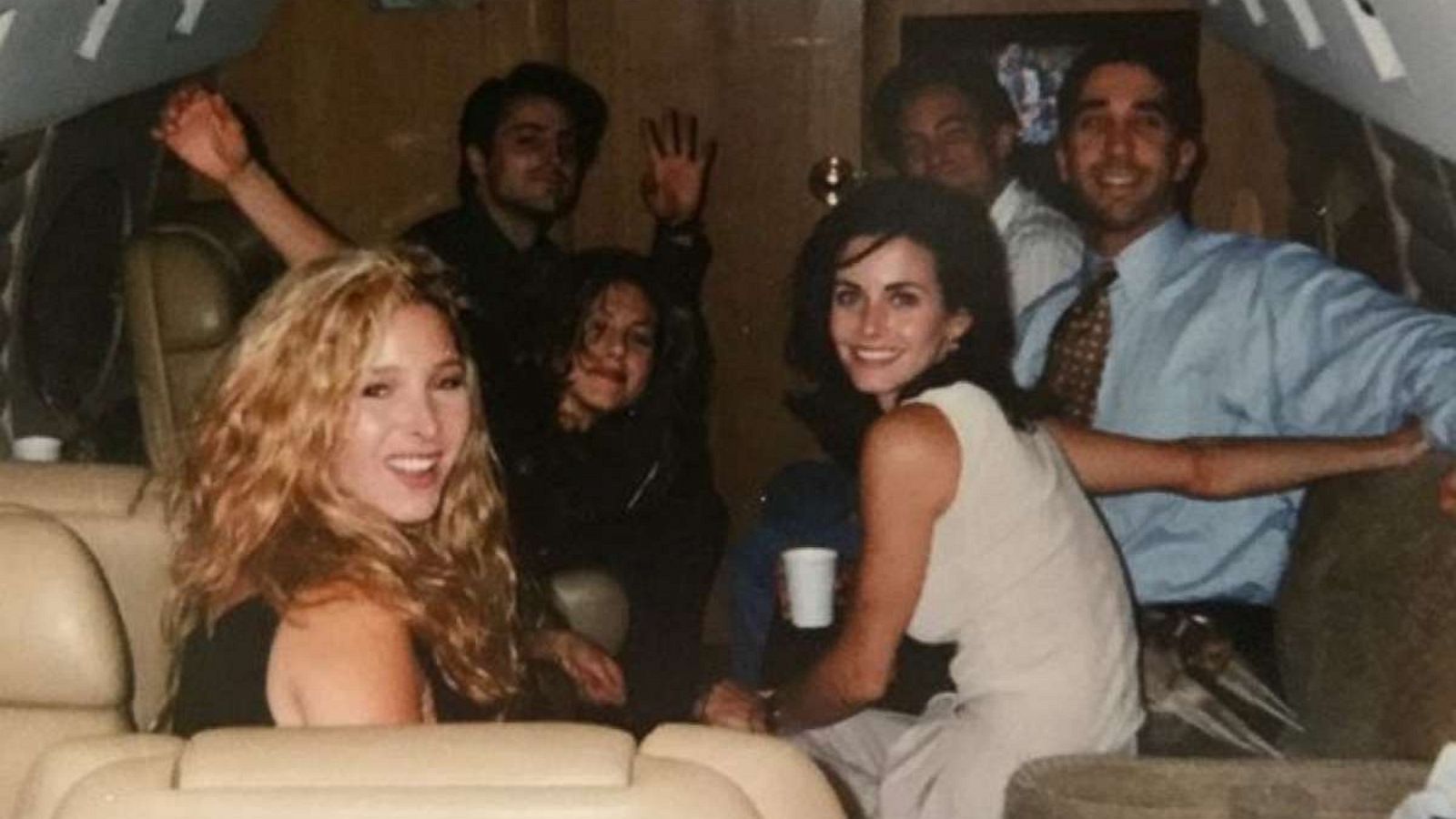 PHOTO: Courtney Cox shared a "Friends" cast throwback photo on Instagram.