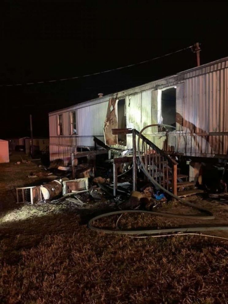 PHOTO: Amanda Rhoney, a nursing assistant in Wesley Long Hospital's emergency department in North Carolina, was working Jan. 24 when she got word that her house was on fire.