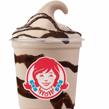 PHOTO: Customers can order a chocolate or vanilla Frosty with a Girl Scout Thin Mints-inspired swirl.