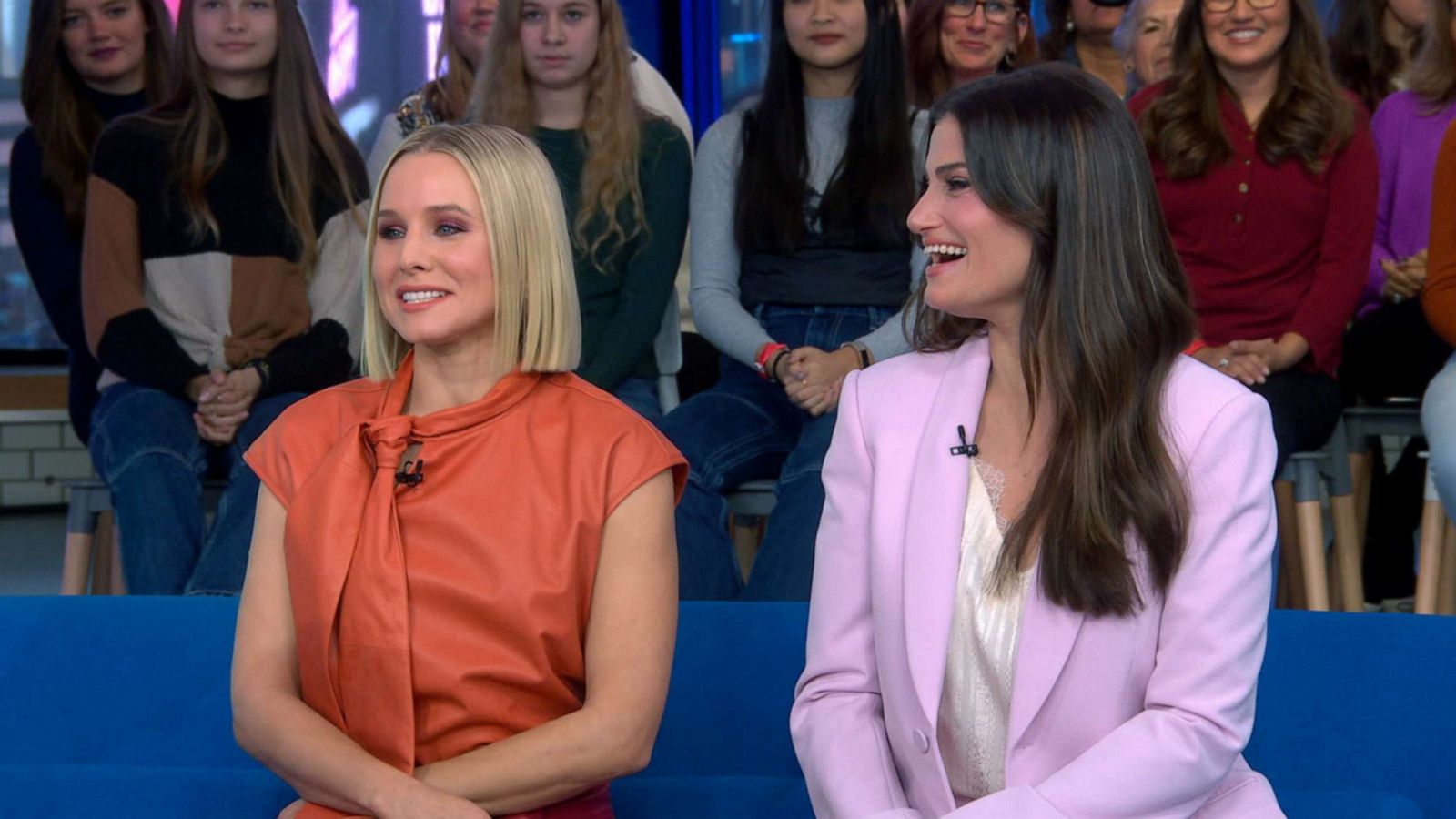 PHOTO: Kristen Bell and Idina Menzel on "Good Morning America" to talk about "Frozen 2," Nov. 12, 2019.