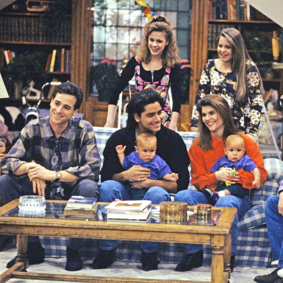 VIDEO: 'Full House' stars recreate iconic opening credits with cast appearing in quarantine