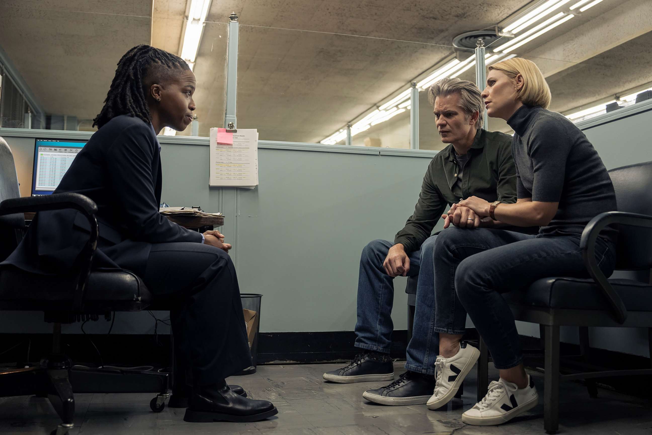 PHOTO: Lisa Janae, Timothy Olyphant and Claire Danes in scene from the series, "Full Circle."