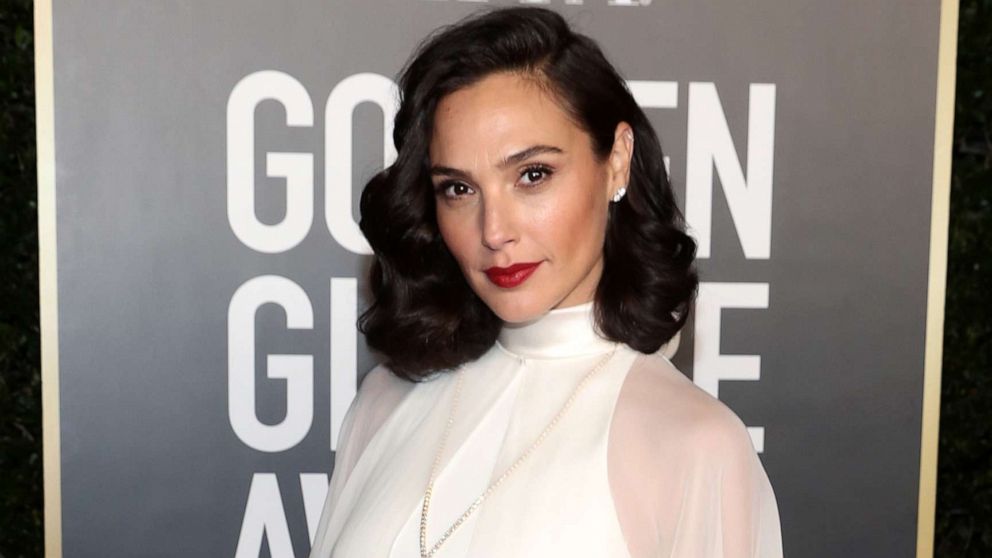 Wonder Woman Star Gal Gadot Reveals She Is Pregnant With Her 3rd 