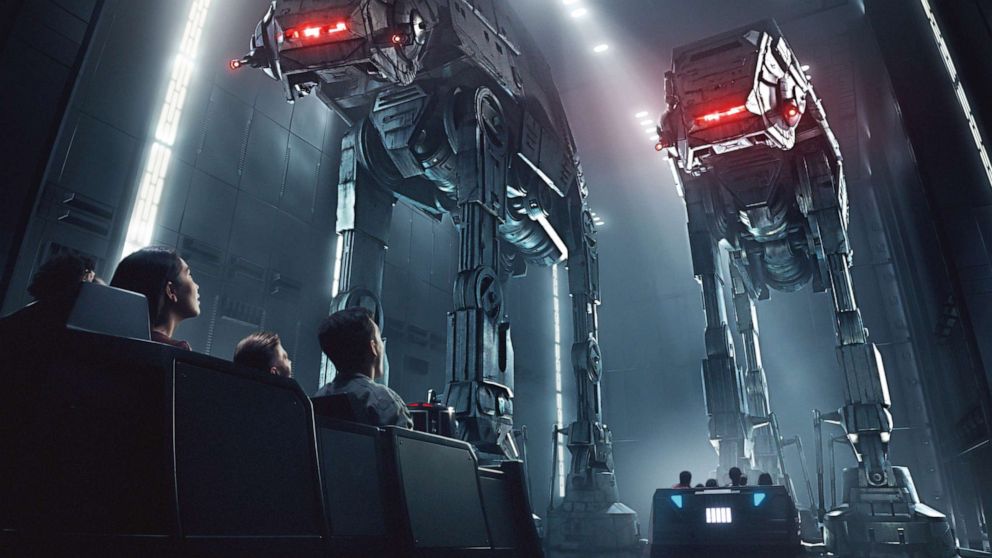 VIDEO: 1st look inside 'Star Wars Galaxy Edge'