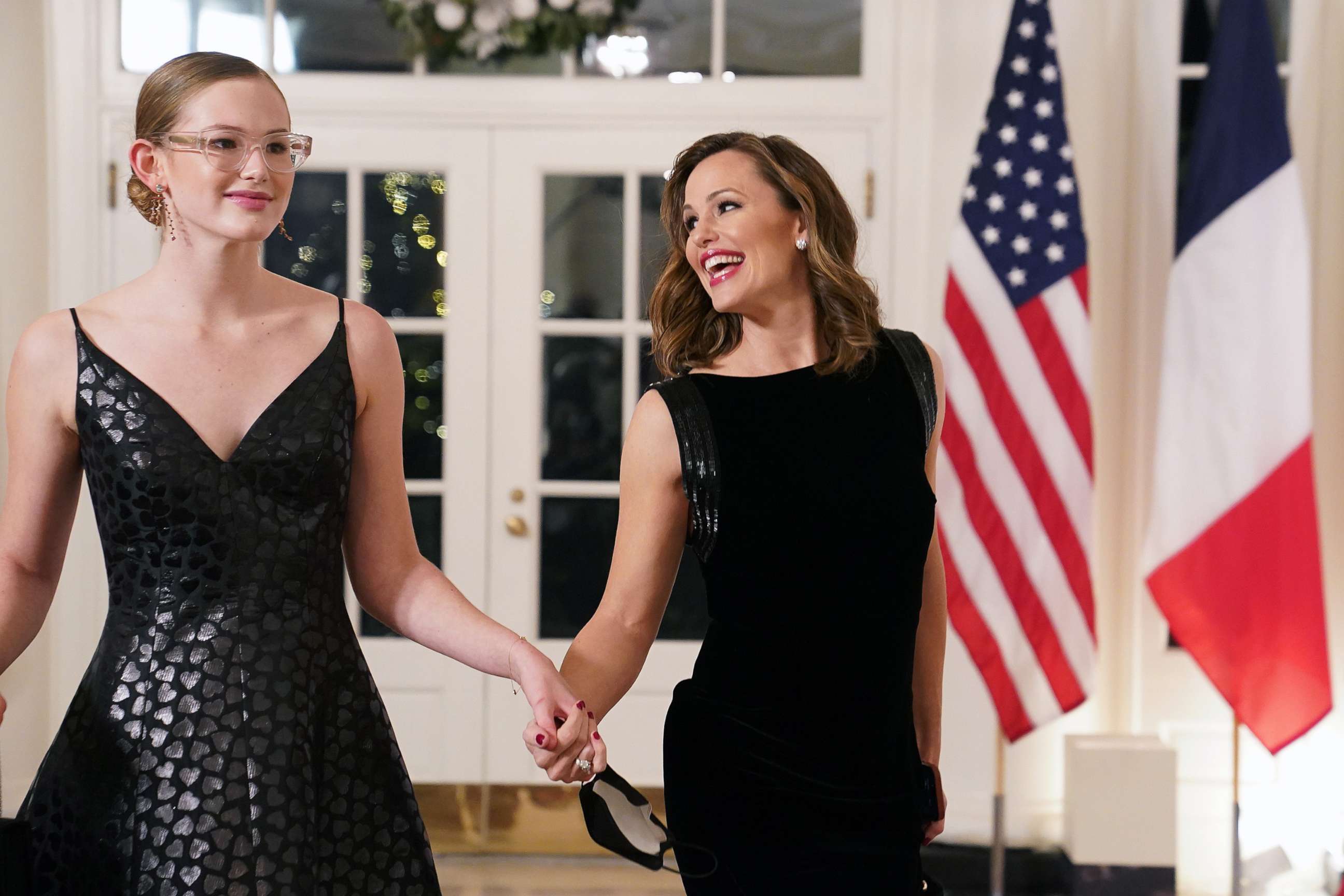Jennifer Garner's daughter Violet Affleck shines at the White House