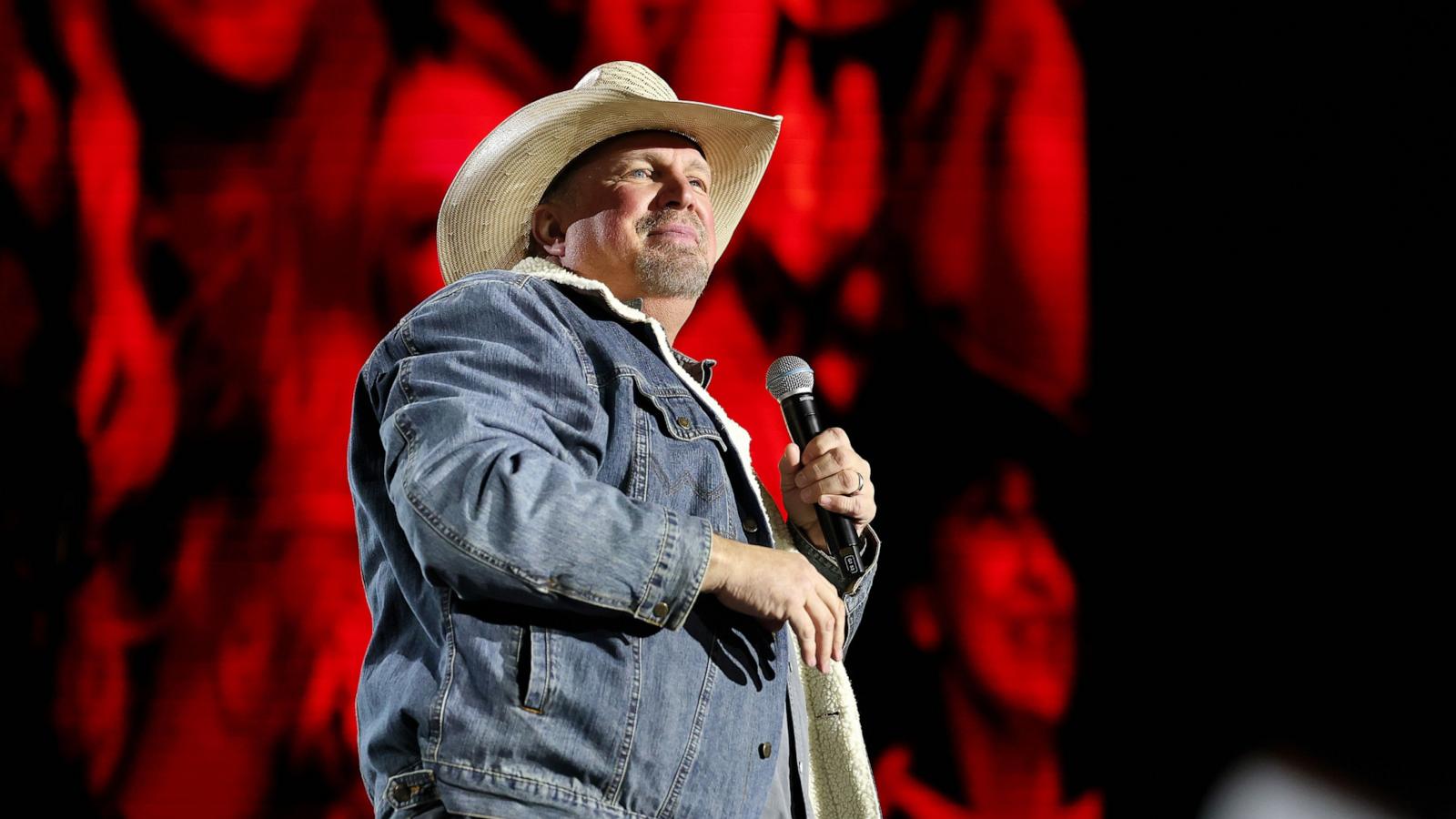 PHOTO: Garth Brooks performs with Luke Combs at the T-Mobile Mane Stage during the 2025 Stagecoach Festival on April 27, 2025 in Indio, California.