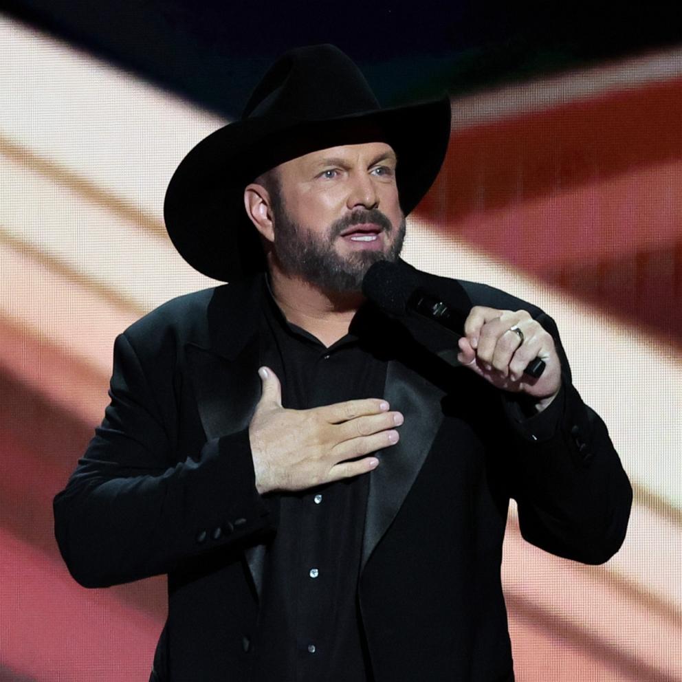 Garth Brooks launches global country music radio station The BIG 615 - Good  Morning America