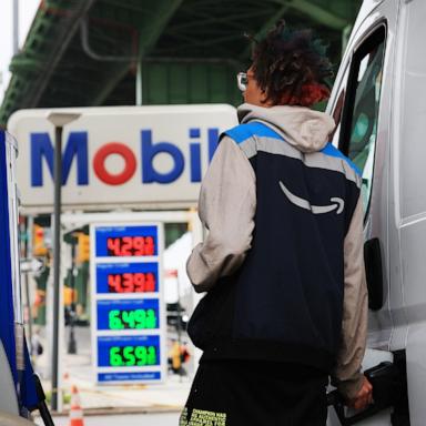 PHOTO: A man fills a van up with gas at a Brooklyn gas station on April 28, 2026 in New York City.