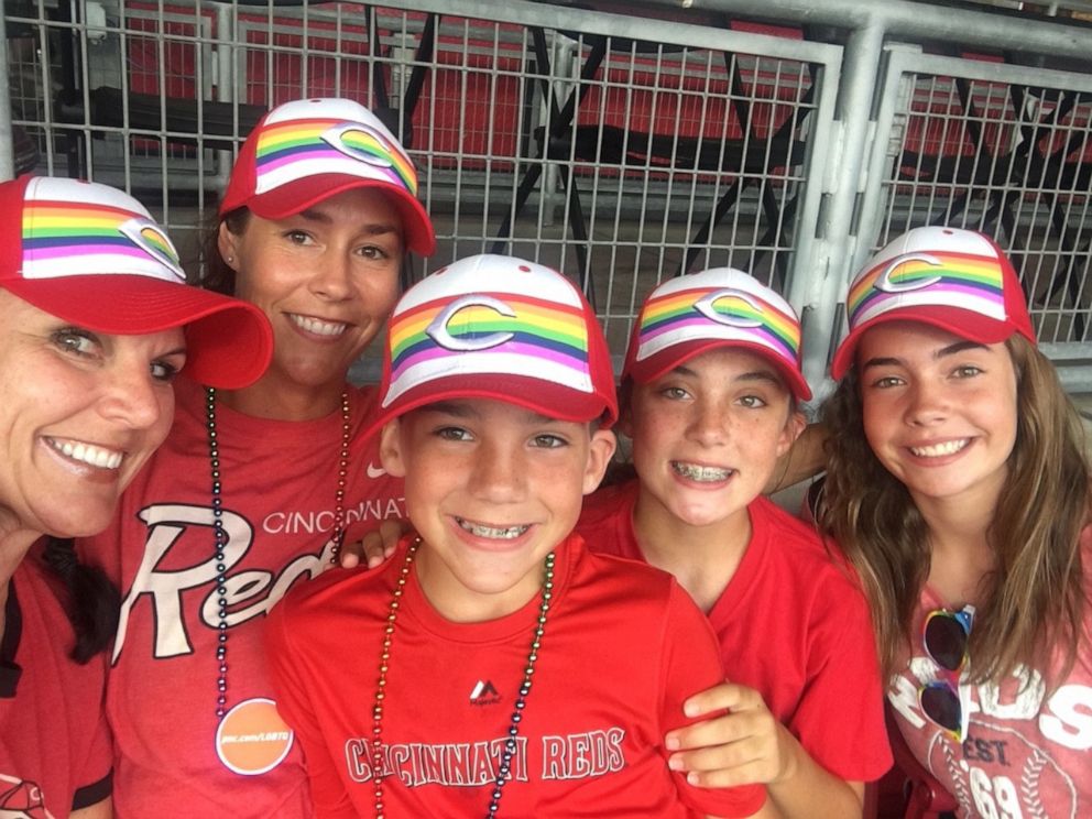 PHOTO: Dana Gendreau, far left, poses with her family in Cincinnati, Ohio