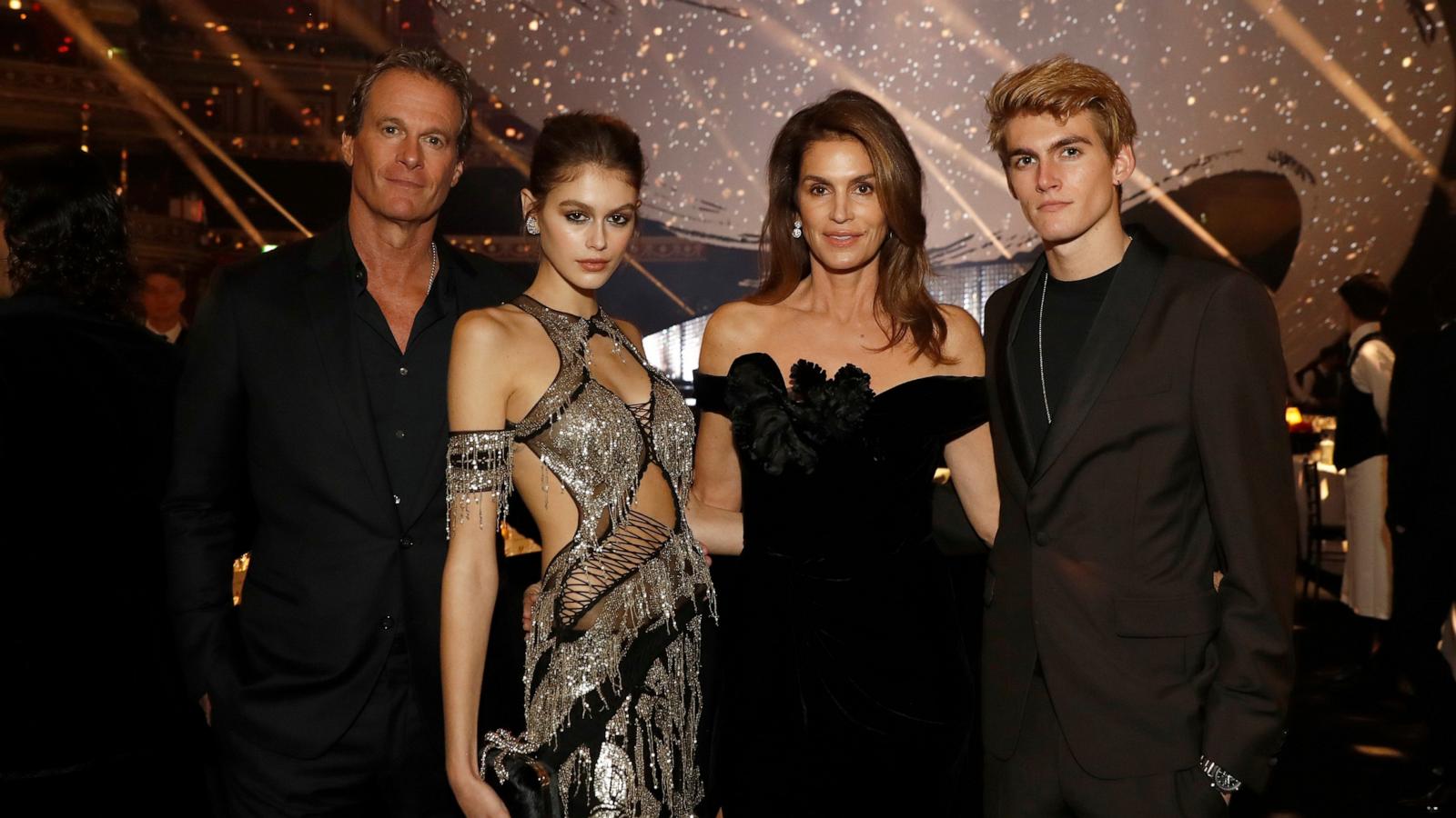 Rande Gerber, Kaia Gerber, Cindy Crawford and Presley Gerber attend The Fashion Awards 2018 In Partnership With Swarovski at Royal Albert Hall on December 10, 2018 in London, England.