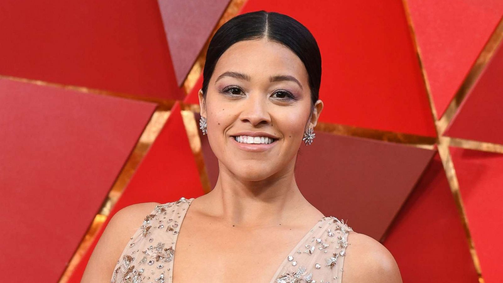 PHOTO: Gina Rodriguez arrives for the 90th Annual Academy Awards on March 4, 2018, in Hollywood, Calif.