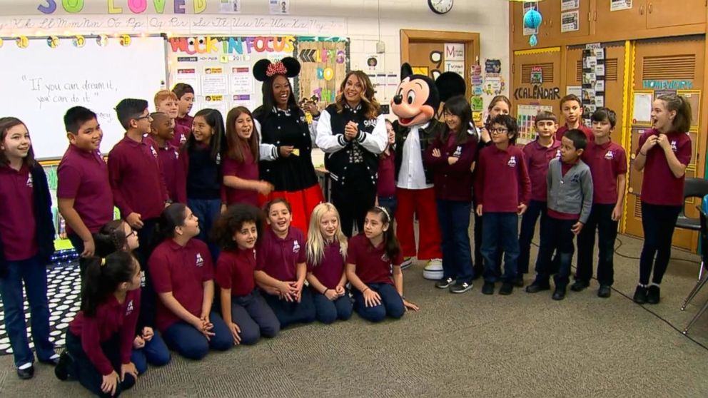 PHOTO: Ginger Zee surprised Disney super fan Patrice Jenkins, a teacher, in her classroom in Hinsdale, Ill.