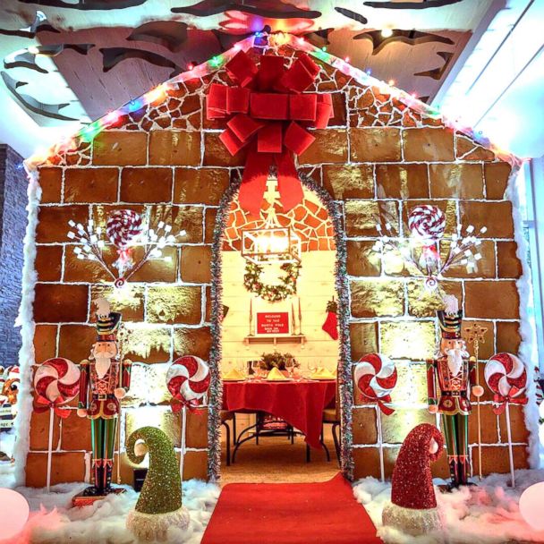 Life-size gingerbread house lets guests host sweet parties - ABC News