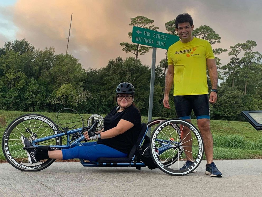 PHOTO: Juan Sorto and Gloria Suarez, both of Houston, plan to race the New York City Marathon on Nov. 3, 2019.