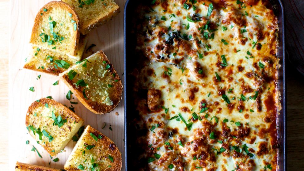 PHOTO: Pizza Beans / Tomato and Gigante Bean Bake