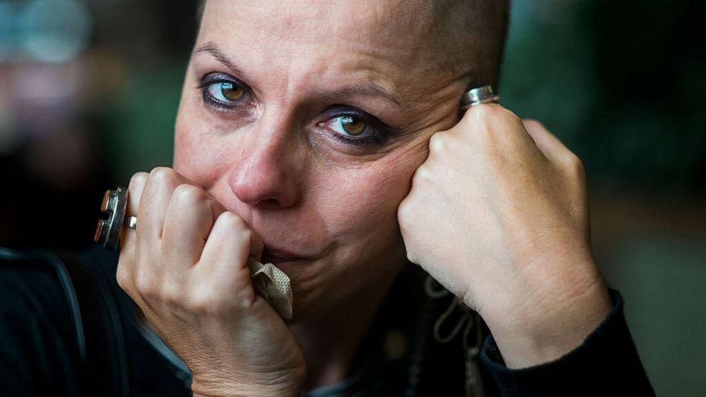 PHOTO: After Anna Rathkopf was diagnosed with an aggressive form of breast cancer at age 37, her husband, Jordan Rathkopf, who is a professional photographer, documented their journey in a series of powerful photos to show the realities of caregiving.