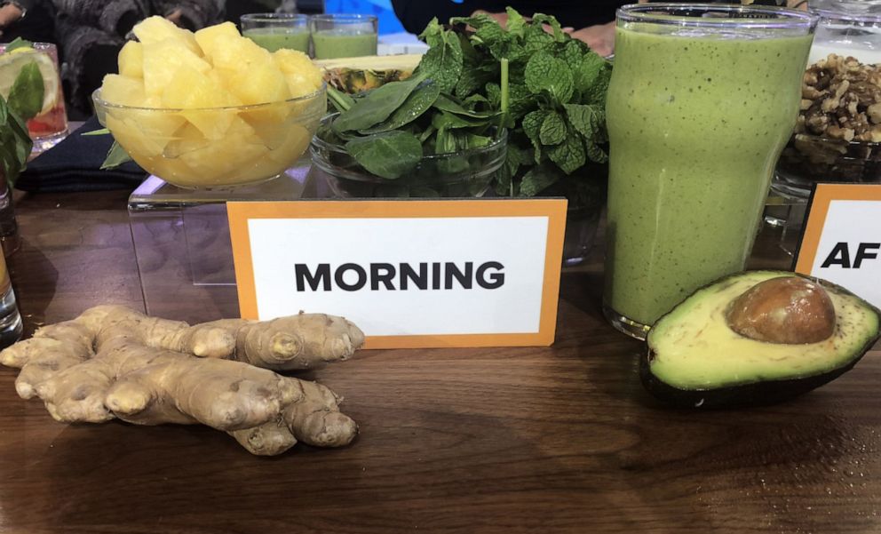 PHOTO: Kellyann Petrucci's pineapple mint green drink with ginger and avocado.